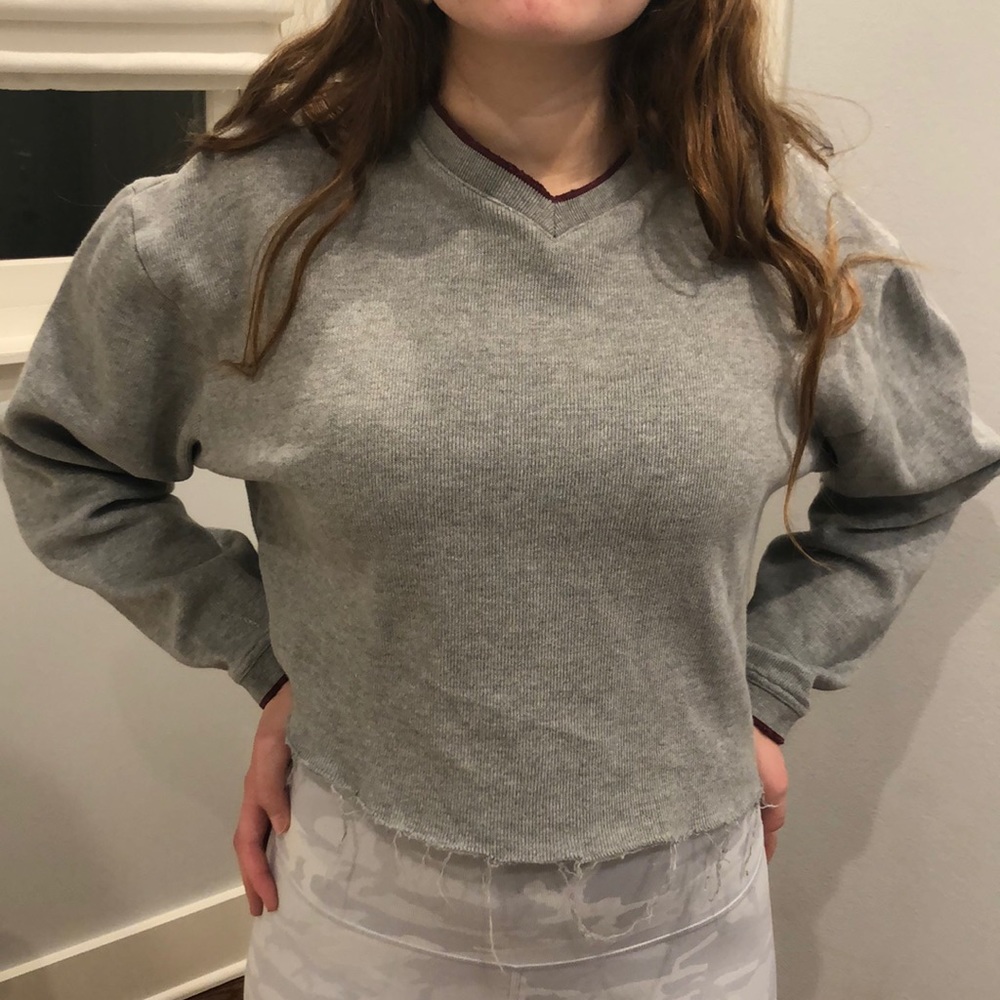 Gray sweatshirt